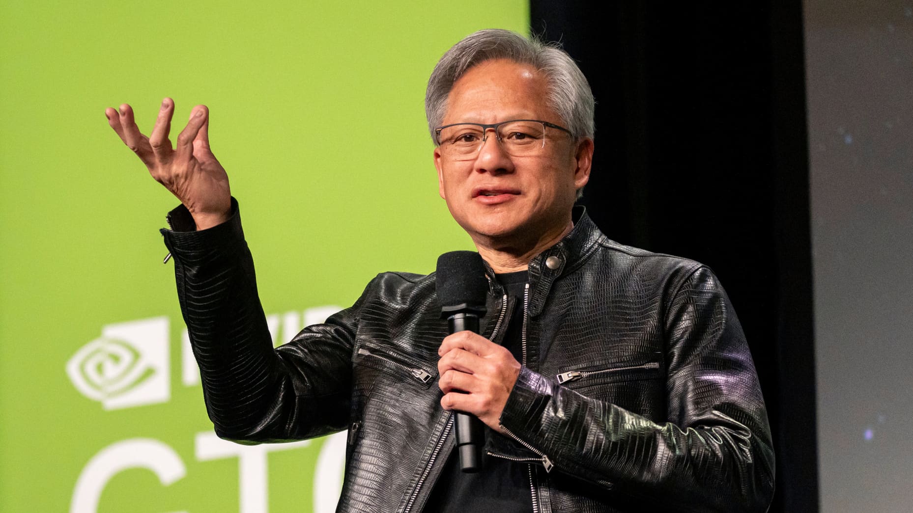 Kisah Sukses Jensen Huang Sang Pendiri dan CEO NVIDIA